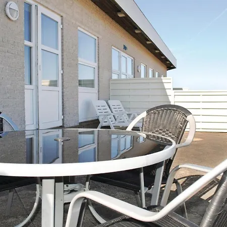 2 Bedroom Cozy In Hvide Sande Apartamento Havrvig